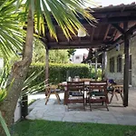 Nuestro Jardin فيلة سيكيا