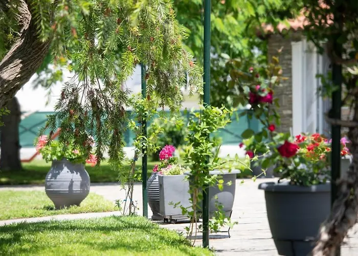 Nuestro Jardin Villa